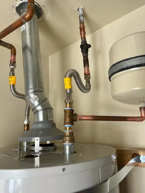 Water heater installation and plumbing repair in Downtown Apple Valley
